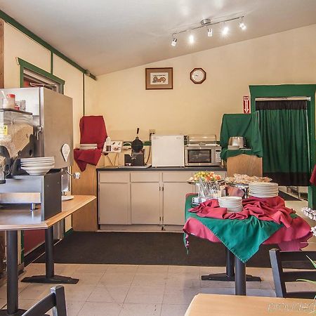 Econo Lodge 阿什兰 外观 照片