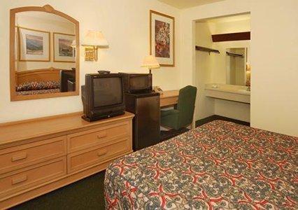 Econo Lodge 阿什兰 客房 照片