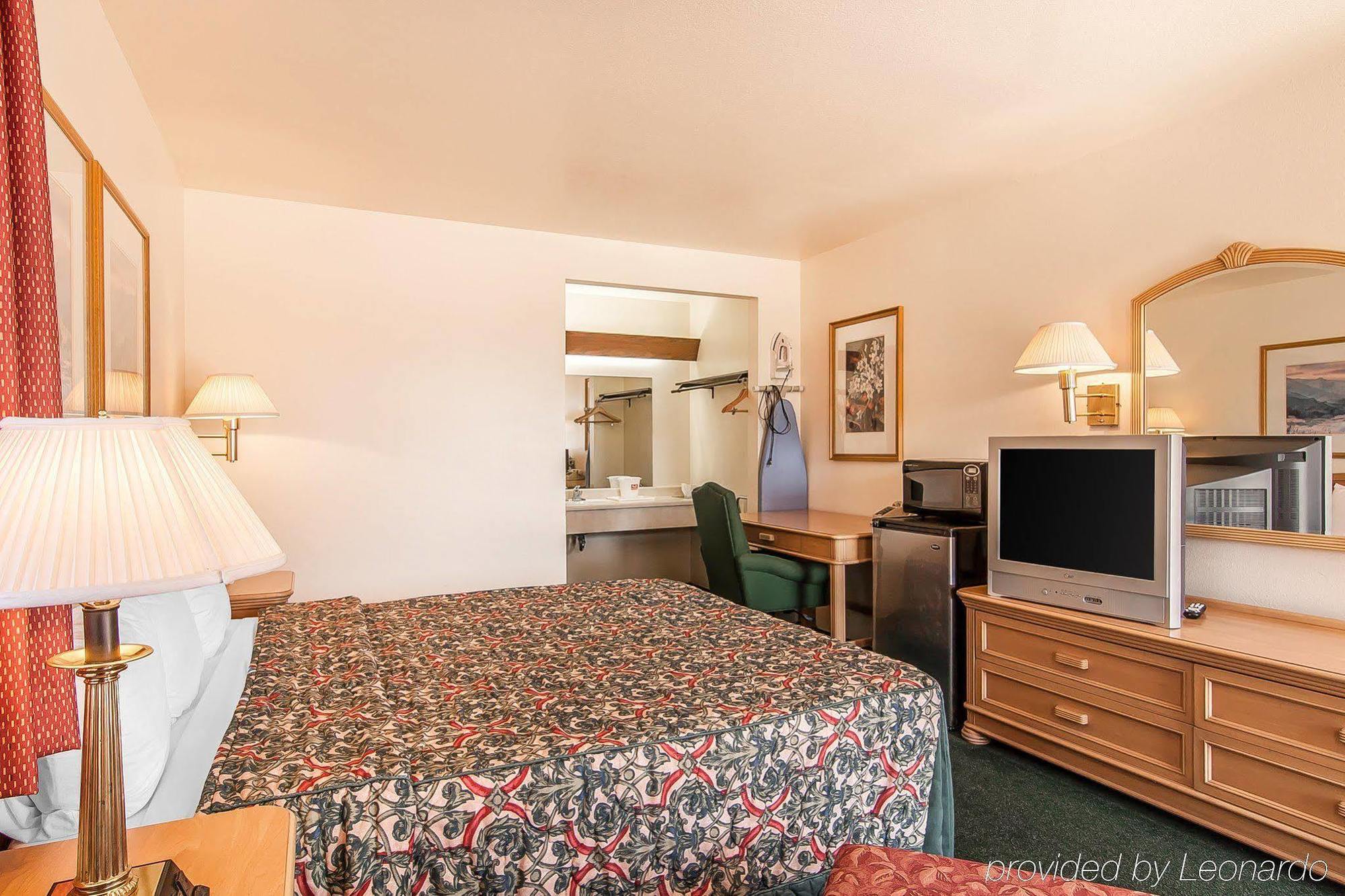 Econo Lodge 阿什兰 外观 照片