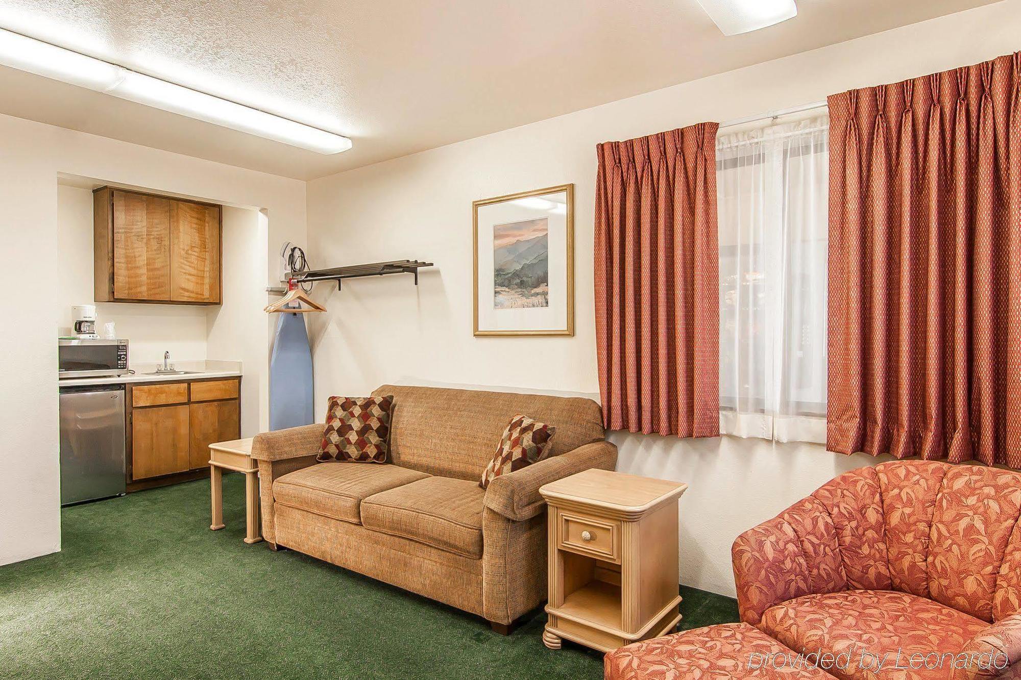 Econo Lodge 阿什兰 外观 照片