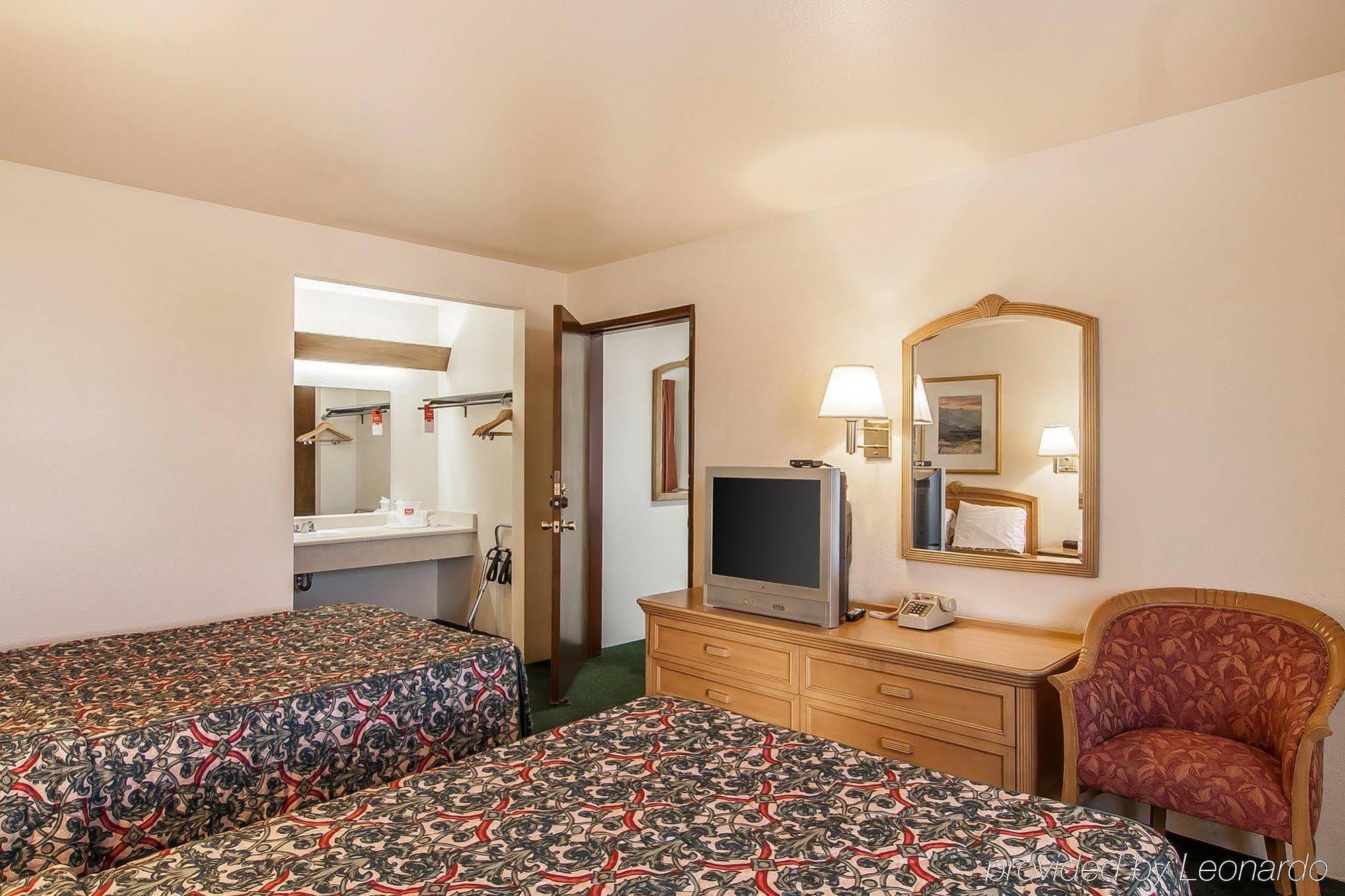 Econo Lodge 阿什兰 外观 照片
